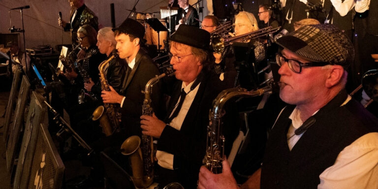 001 MissJones Bigband website snapshots zie ook www.missjones.nl (5)