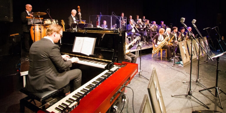 002 MissJones Bigband website snapshots zie ook www.missjones.nl (2)