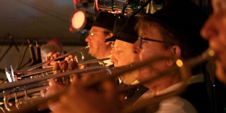 002 MissJones Bigband website snapshots zie ook www.missjones.nl (3)