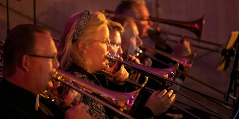 004 MissJones Bigband website snapshots zie ook www.missjones.nl