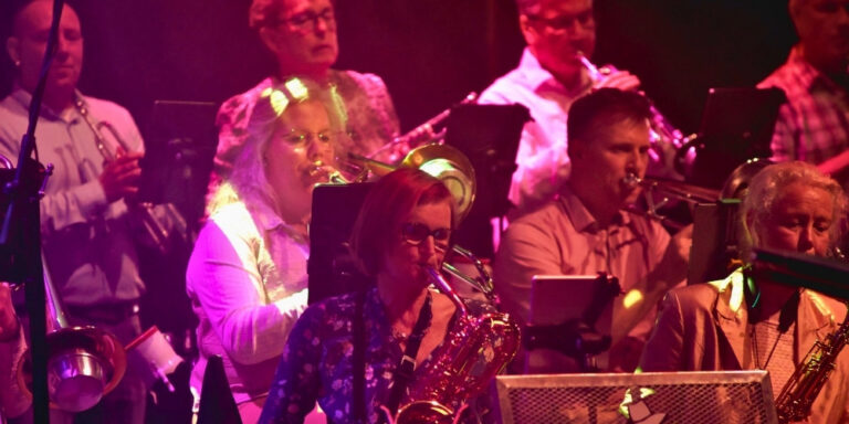 005 MissJones Bigband website snapshots zie ook www.missjones.nl (10)
